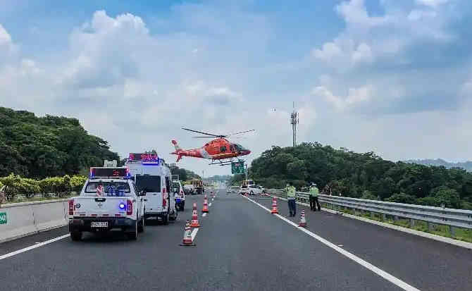 龙泉驿区高速公路汽车救援案例